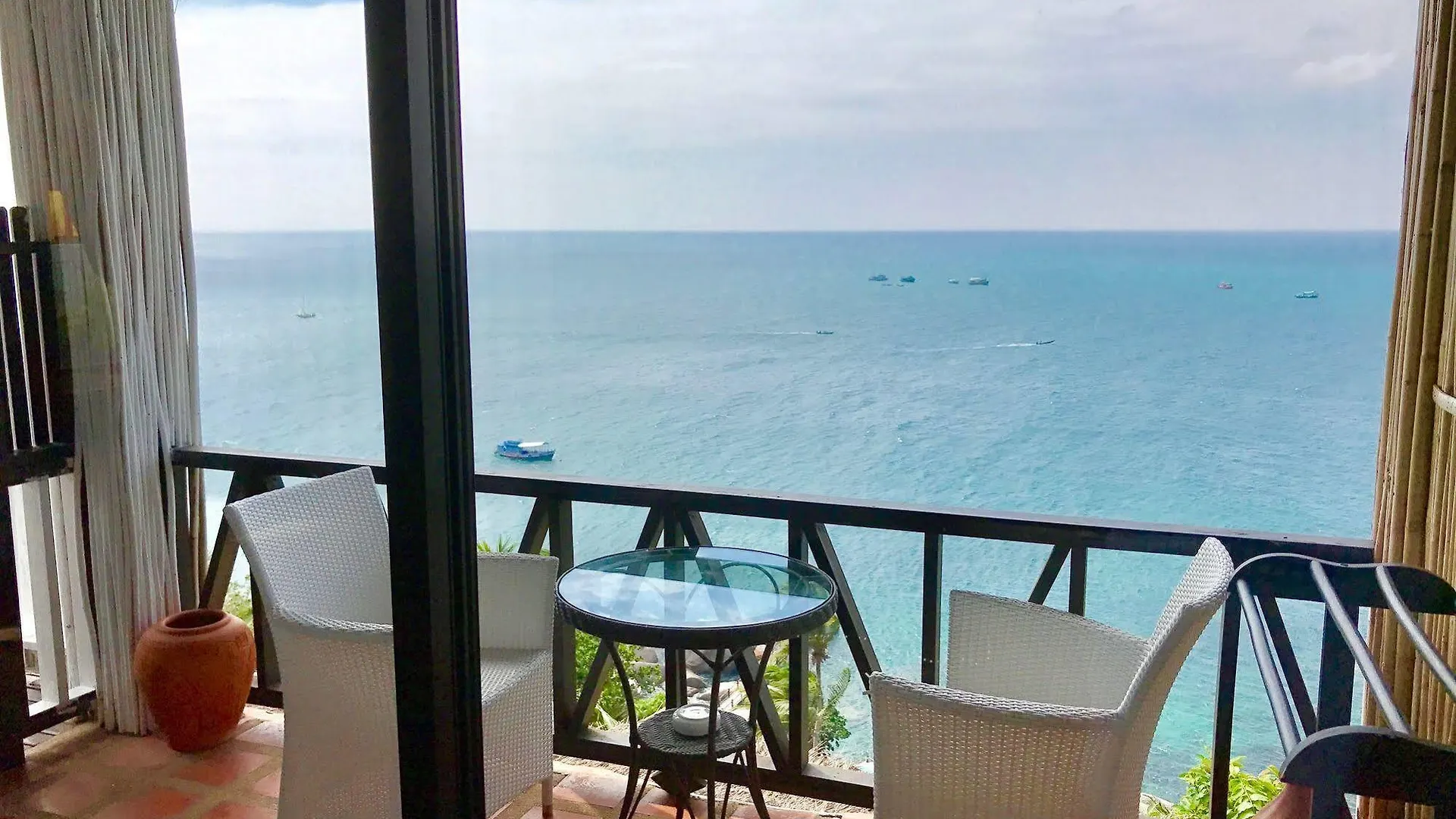 Hotel The Aminjirah Ko Tao