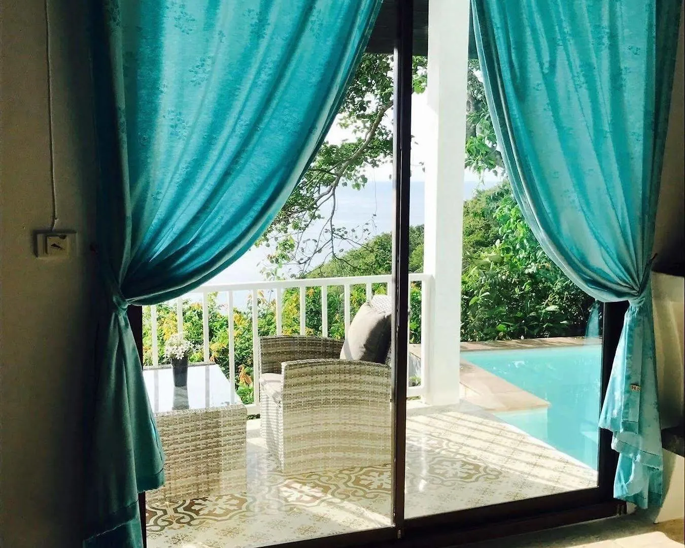 Hotel The Aminjirah Ko Tao